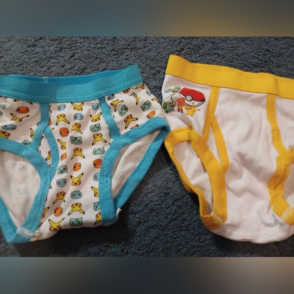 5 new pairs of Pokémon underwear - Picture 3 of 4